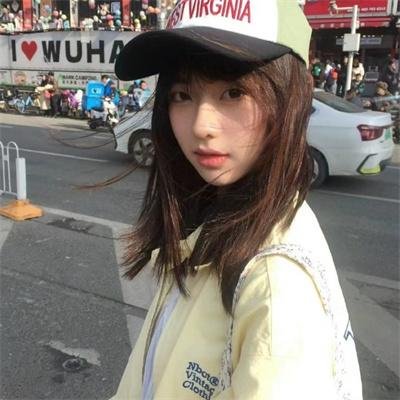 相遇骤雨中